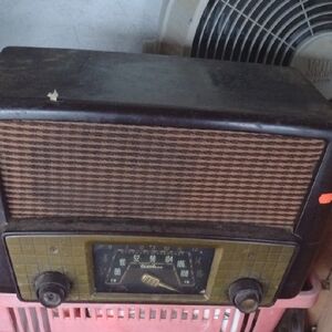 Antique Audio Radio